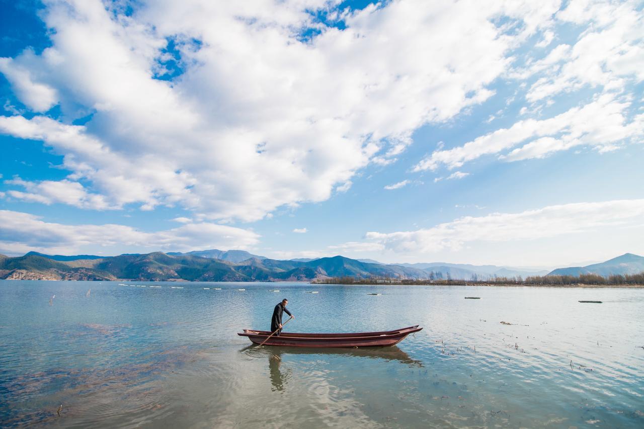 Walden Lugu Lake Zen Retreat Ninh Lạng Ngoại thất bức ảnh