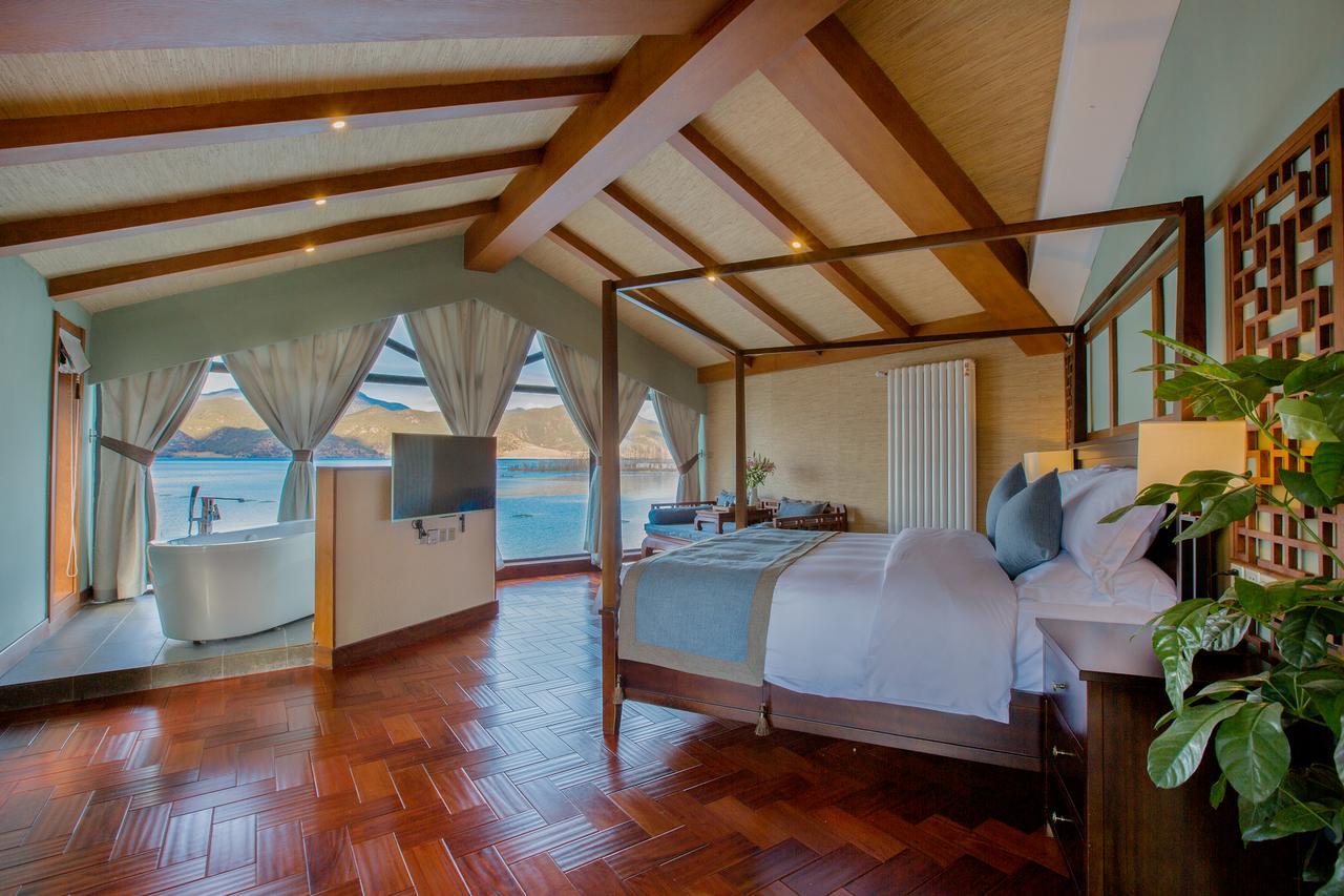 Walden Lugu Lake Zen Retreat Ninh Lạng Ngoại thất bức ảnh